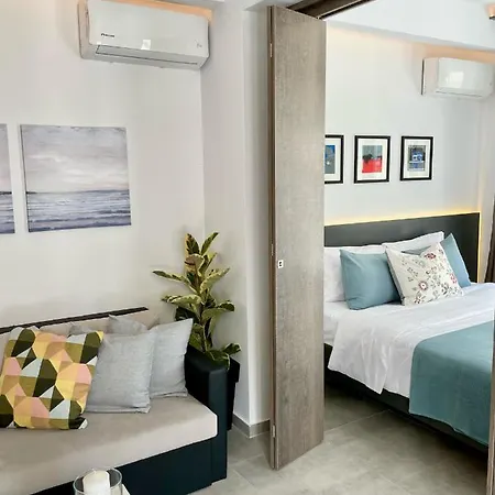 Апартаменты Domus With Wonderful Balcony Салоники